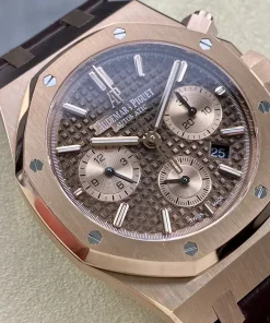 AP Royal Oak 26331OR caseback detail