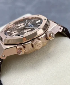 AP Royal Oak 26331OR crown detail