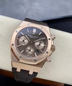 AP Royal Oak 26331OR bracelet detail