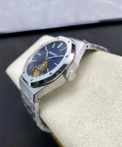 AP Royal Oak 26510IP dial closeup