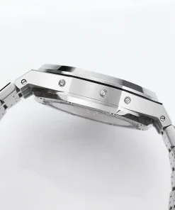 AP Royal Oak 26574PT caseback detail