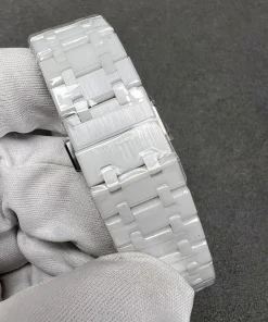 AP Royal Oak 26579CB side profile