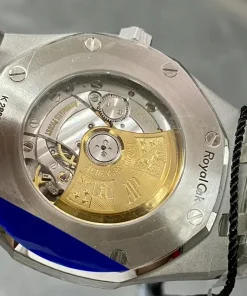 AP Royal Oak 15400ST white dial caseback detail 1220ST 4350