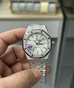 AP Royal Oak 15454BC white dial caseback detail