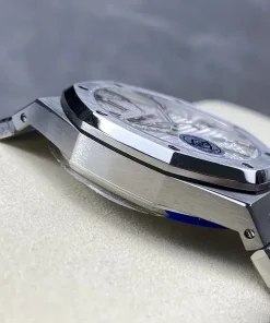 AP Royal Oak 15510ST white dial lug detail