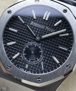 AP Royal Oak 26591TI black dial bezel detail